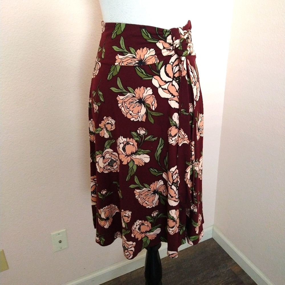 Side Sash Skirt Heritage Floral - Large Scale